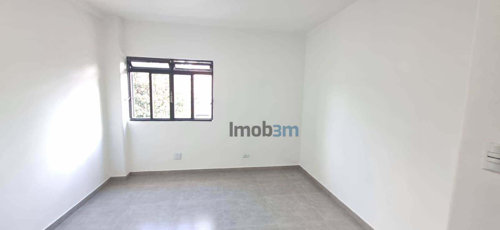 Apartamento para alugar com 3 quartos, 80m² - Foto 12