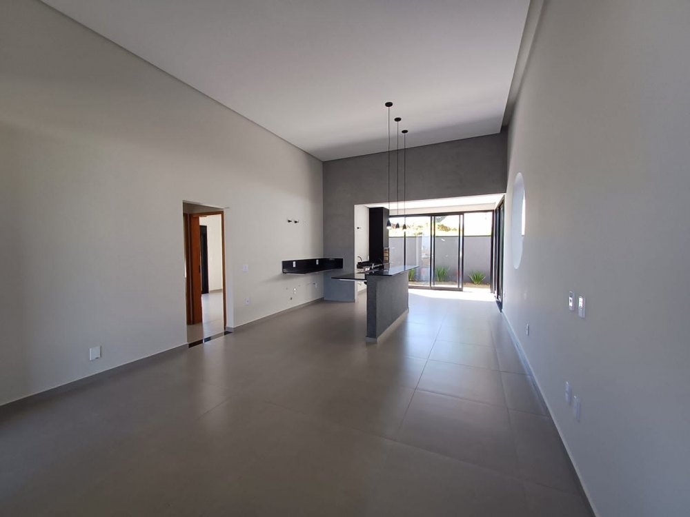 Casa à venda com 3 quartos, 170m² - Foto 6