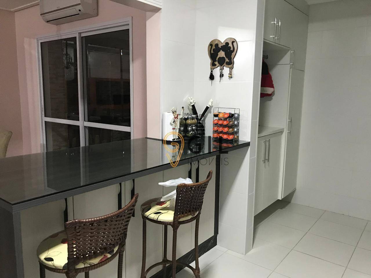 Apartamento à venda com 3 quartos, 93m² - Foto 5