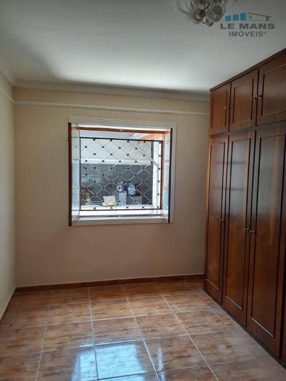 Casa à venda com 2 quartos, 194m² - Foto 9