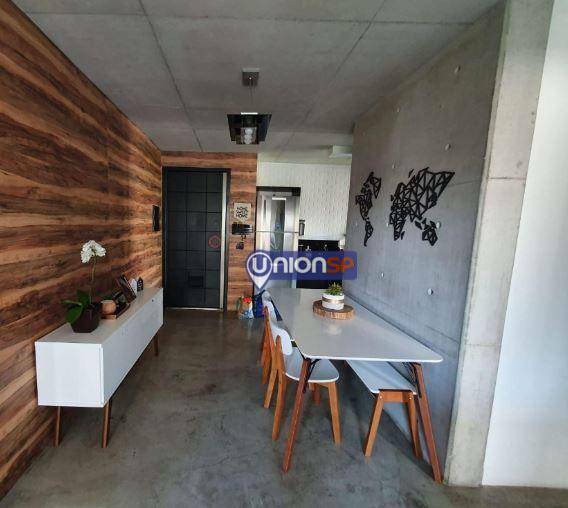 Apartamento à venda com 2 quartos, 70m² - Foto 4