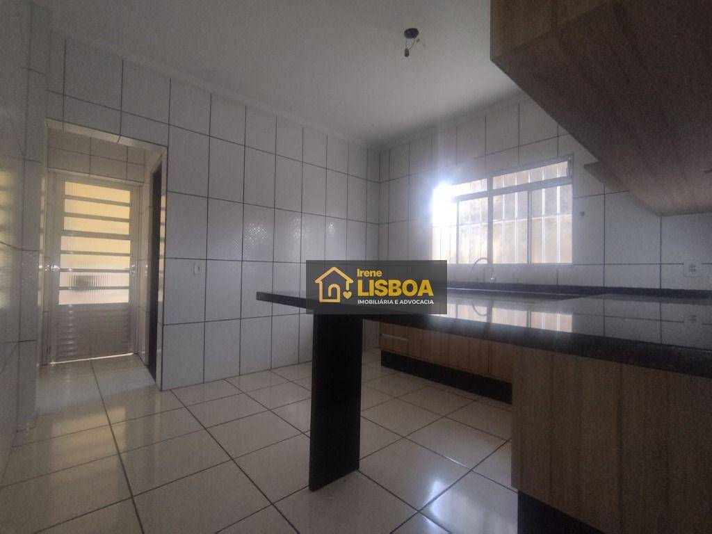 Sobrado à venda e aluguel com 3 quartos, 125m² - Foto 13