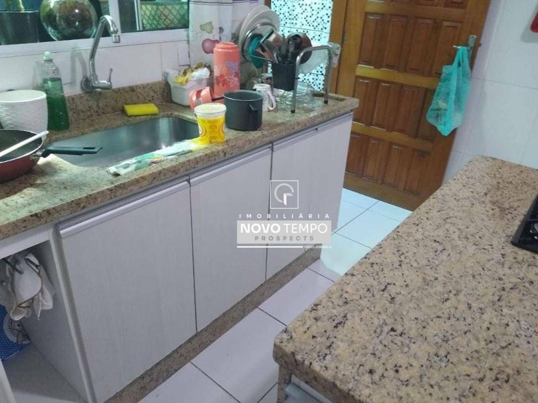 Sobrado à venda com 2 quartos, 100m² - Foto 13