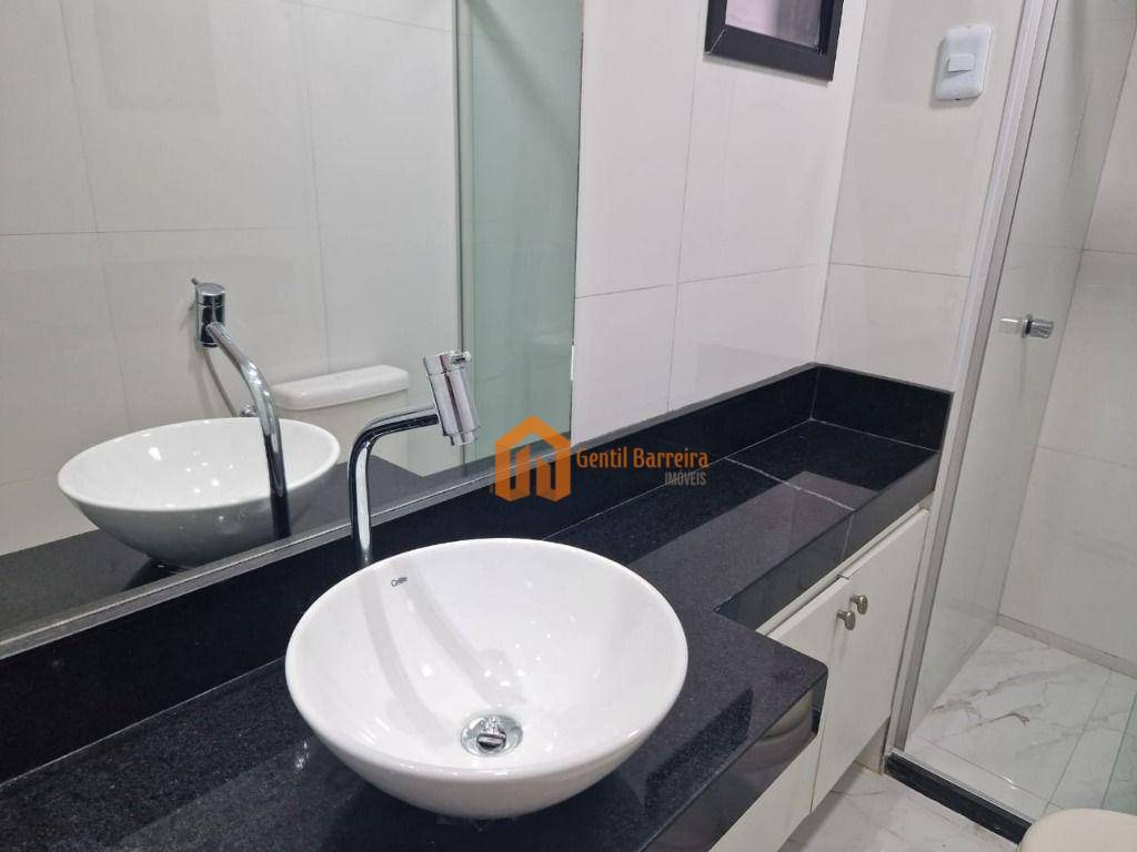 Apartamento à venda com 2 quartos, 64m² - Foto 12