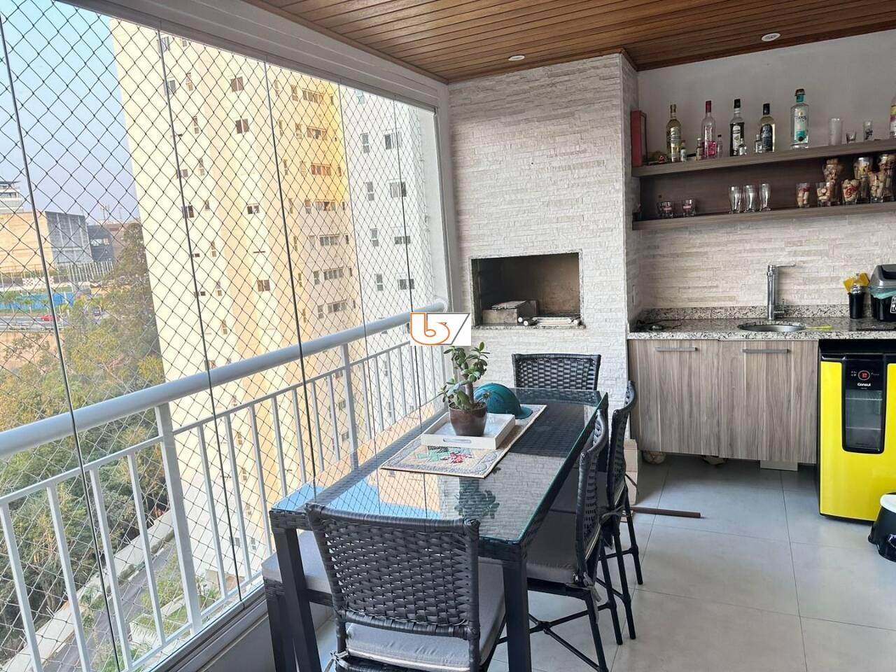 Apartamento à venda com 3 quartos, 132m² - Foto 2