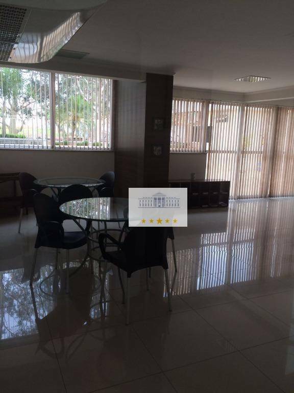 Apartamento à venda com 3 quartos, 96m² - Foto 12