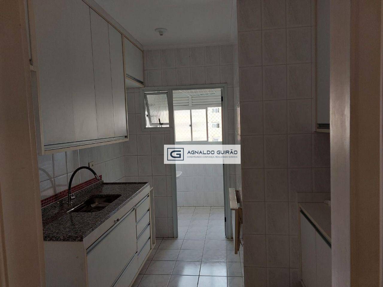 Apartamento à venda com 2 quartos, 67m² - Foto 15