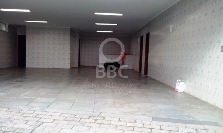 Sobrado à venda com 3 quartos, 437m² - Foto 2