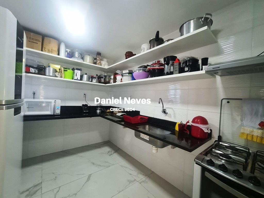 Cobertura à venda com 4 quartos, 240m² - Foto 30