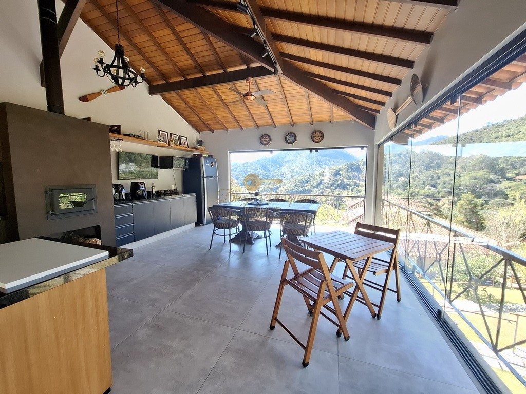 Casa de Condomínio à venda com 5 quartos, 1996m² - Foto 51