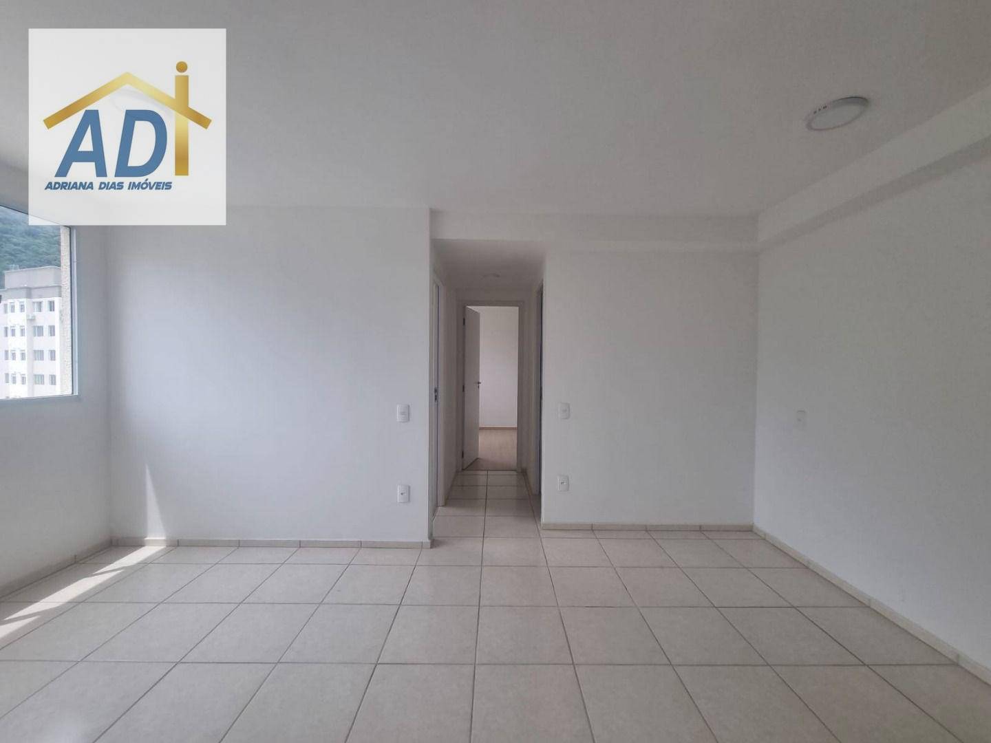 Apartamento para alugar com 2 quartos, 65m² - Foto 28