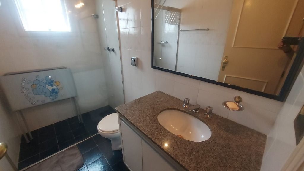 Casa de Condomínio à venda com 4 quartos, 462m² - Foto 41