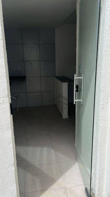 Apartamento à venda com 2 quartos, 50m² - Foto 15