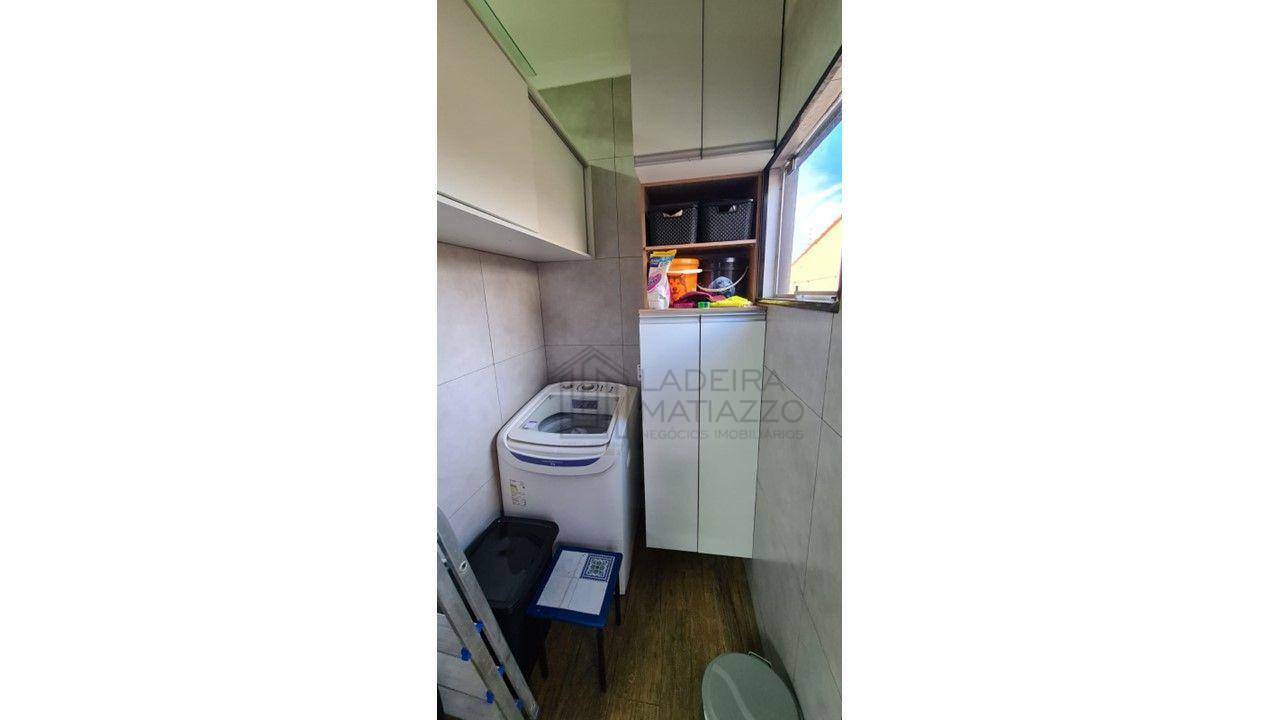 Casa à venda com 3 quartos, 152m² - Foto 12