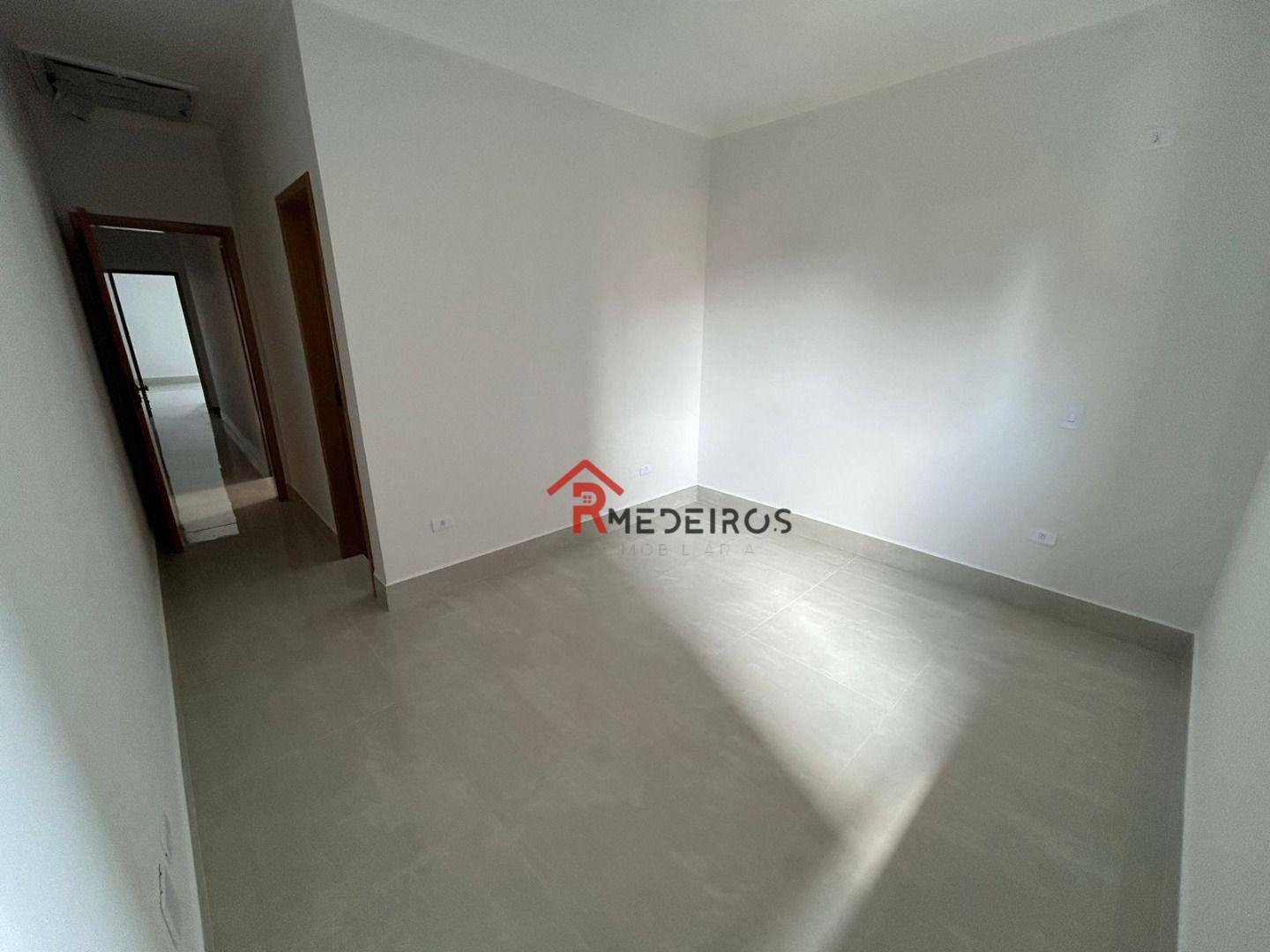 Casa à venda com 3 quartos, 110M2 - Foto 15