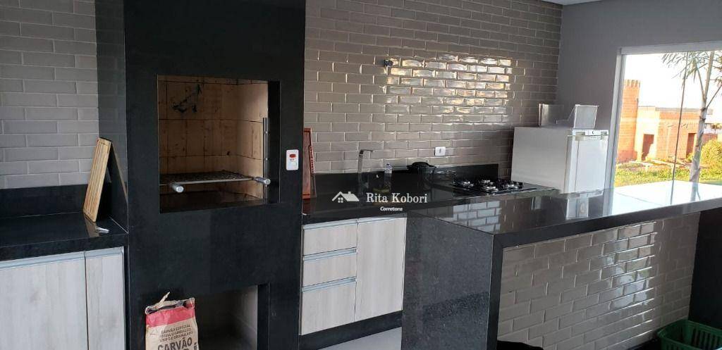 Sobrado à venda com 4 quartos, 200m² - Foto 18