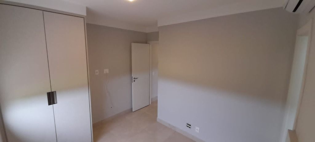 Apartamento para alugar com 3 quartos, 174m² - Foto 8