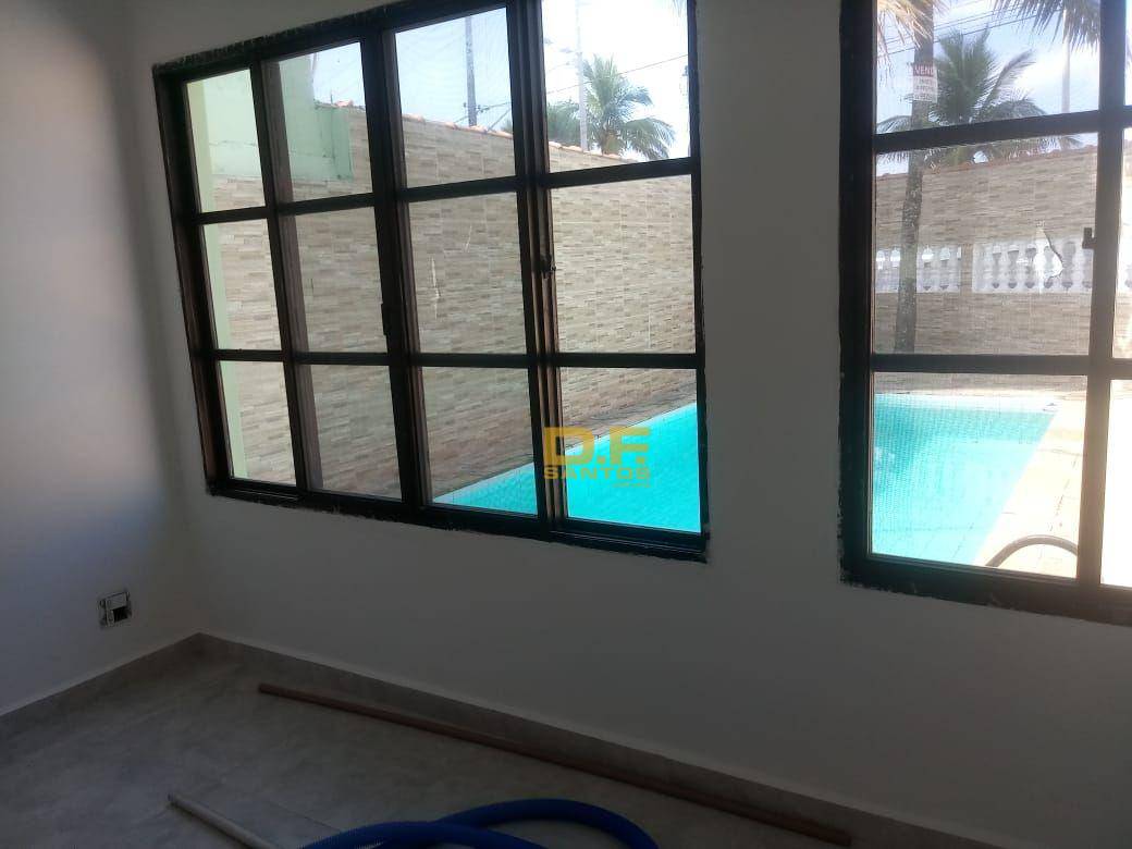 Casa à venda com 3 quartos, 150m² - Foto 12