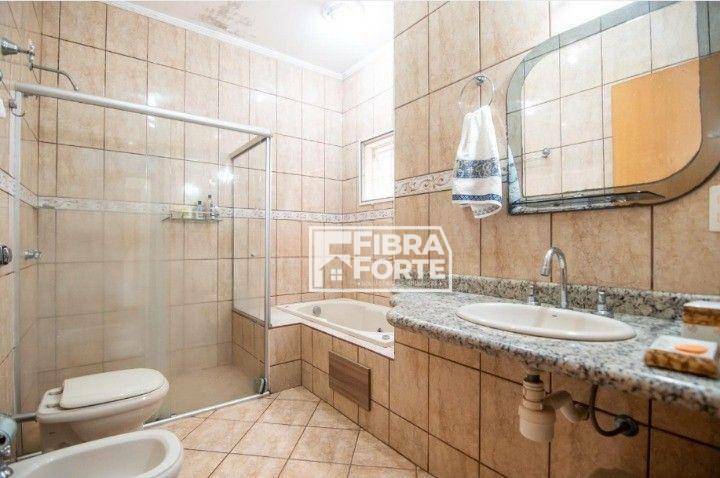 Casa à venda com 3 quartos, 221m² - Foto 21