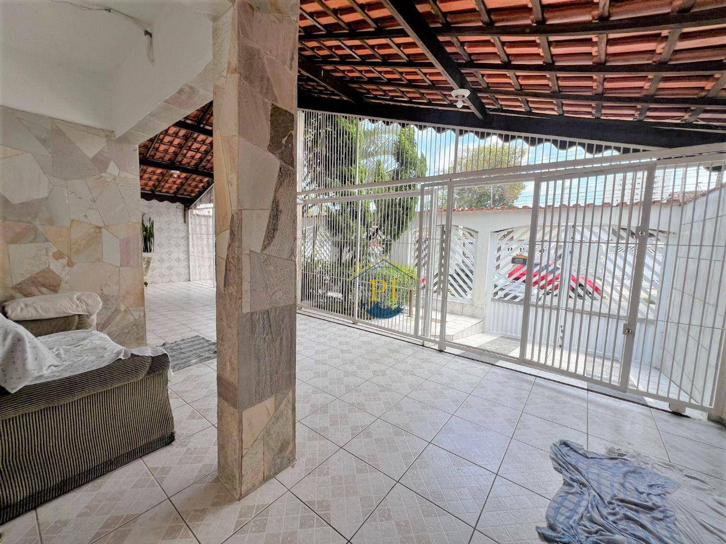 Casa à venda com 3 quartos, 100m² - Foto 3