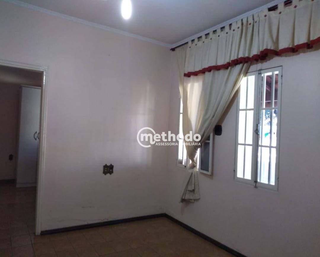 Casa à venda com 3 quartos, 192m² - Foto 4