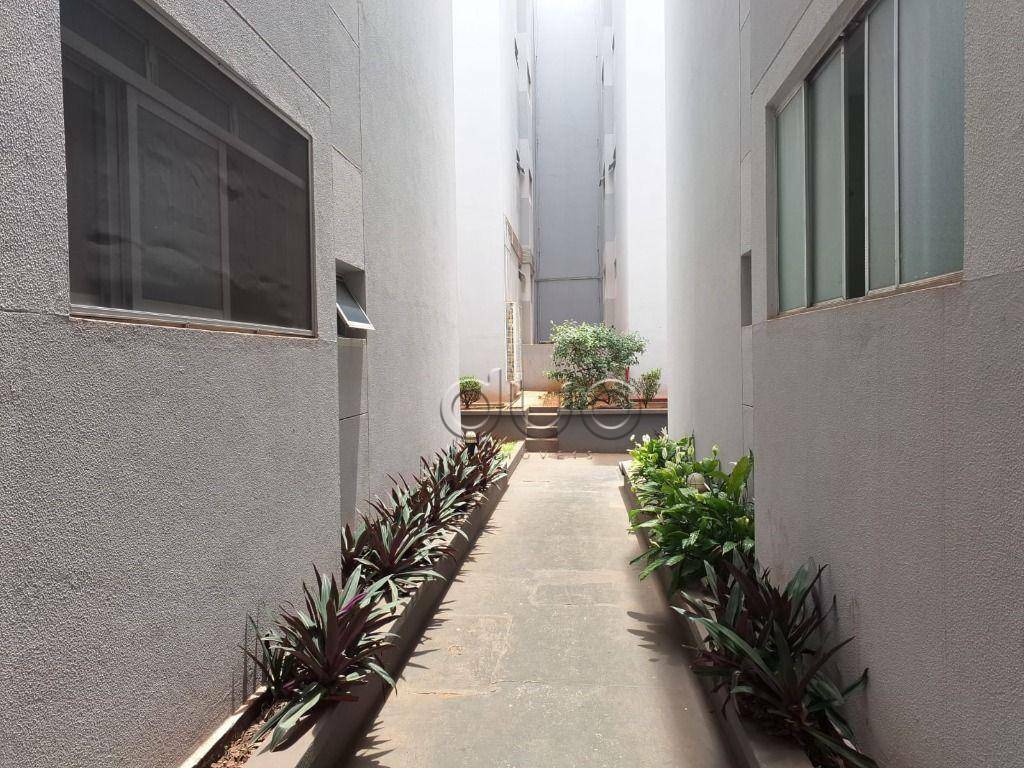 Apartamento à venda com 3 quartos, 79m² - Foto 2