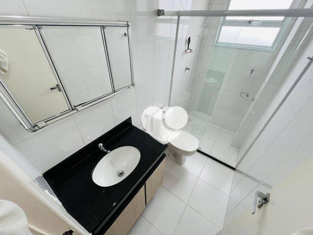 Apartamento para alugar com 2 quartos, 75m² - Foto 19