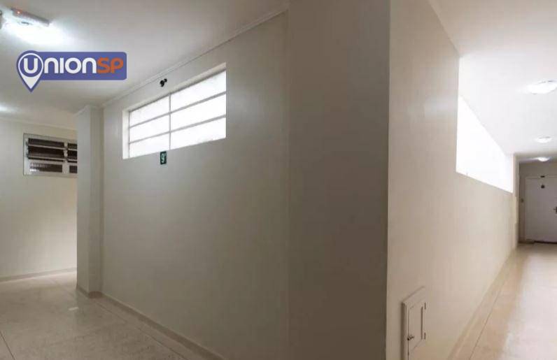 Apartamento à venda com 1 quarto, 30m² - Foto 12