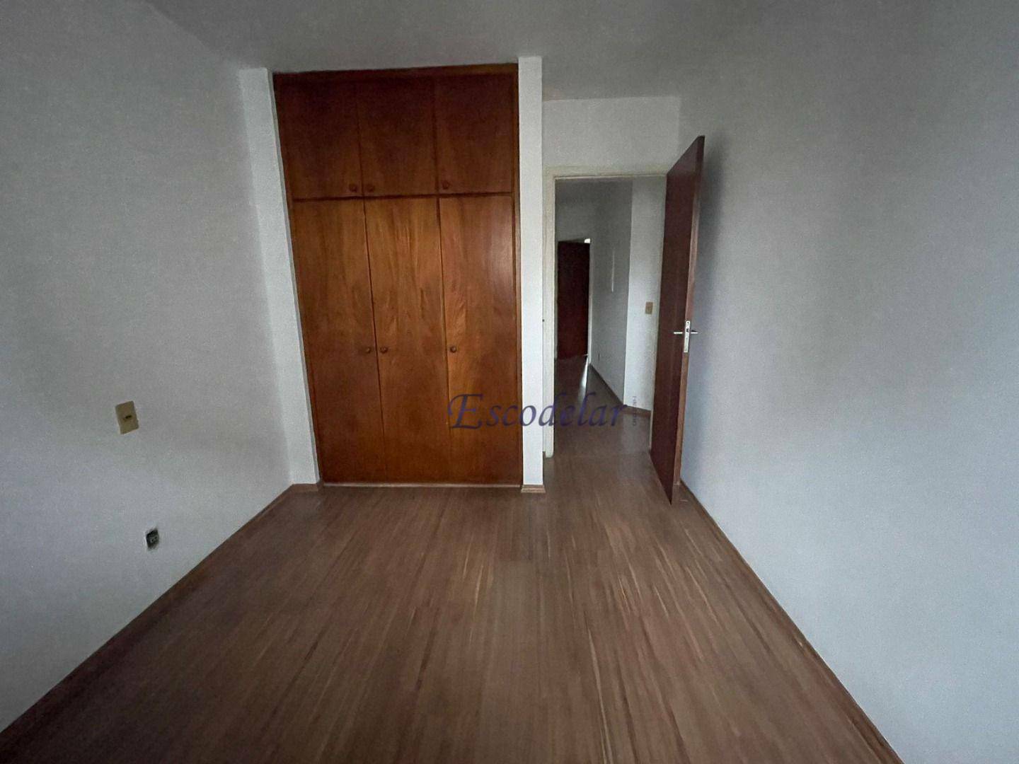 Apartamento à venda com 4 quartos, 200m² - Foto 29