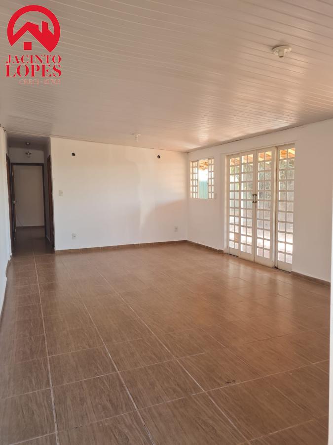 Casa à venda com 3 quartos, 200m² - Foto 10