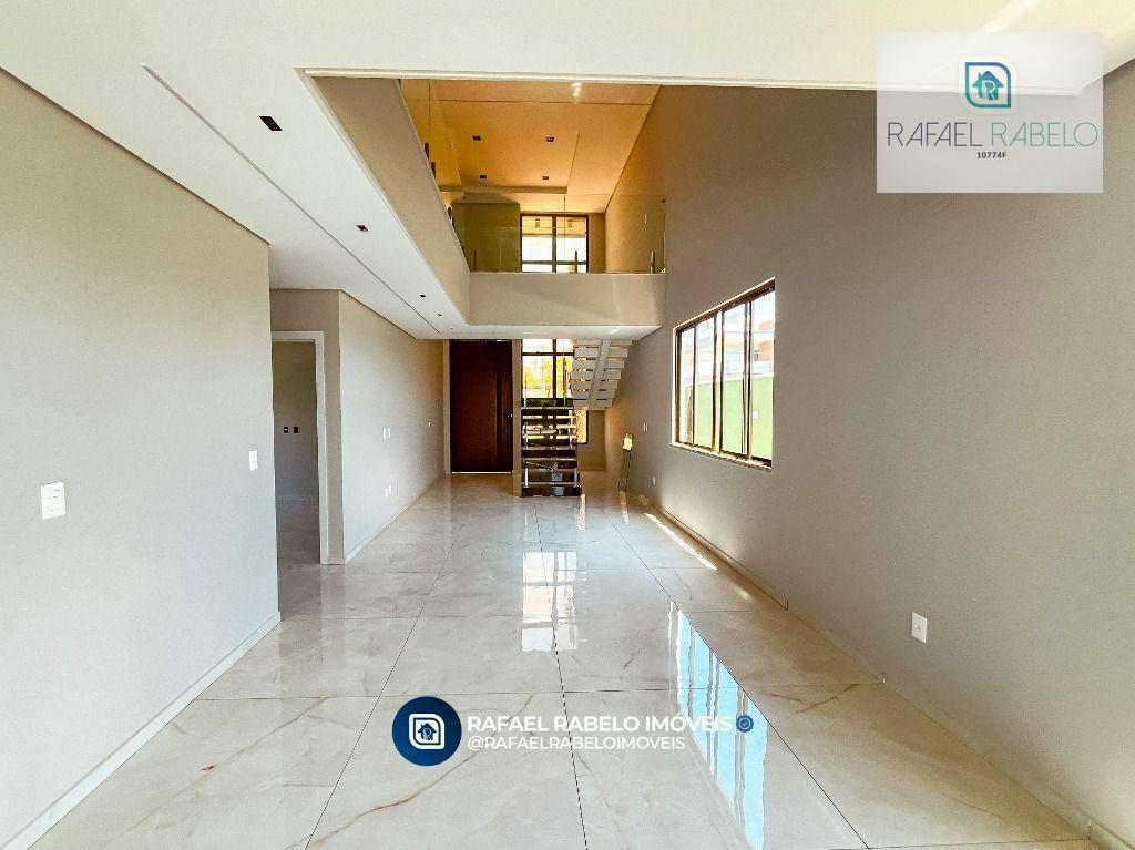 Casa de Condomínio à venda com 4 quartos, 280m² - Foto 2