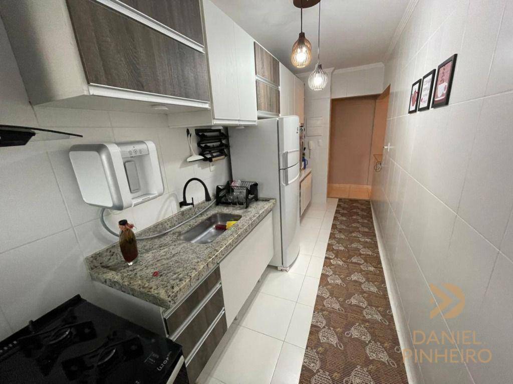 Apartamento à venda com 3 quartos, 101m² - Foto 7