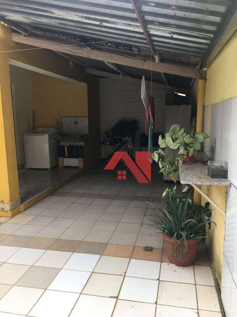 Casa à venda com 2 quartos, 80m² - Foto 14