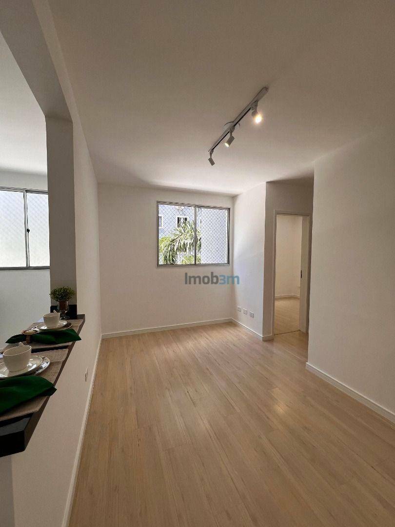 Apartamento à venda com 2 quartos, 45m² - Foto 10