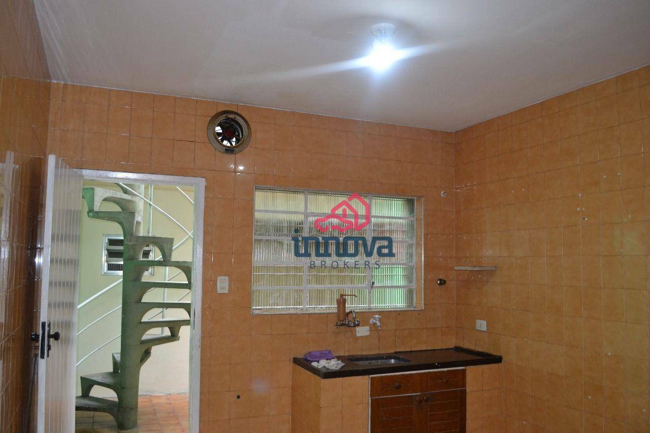 Sobrado à venda com 2 quartos, 105m² - Foto 4