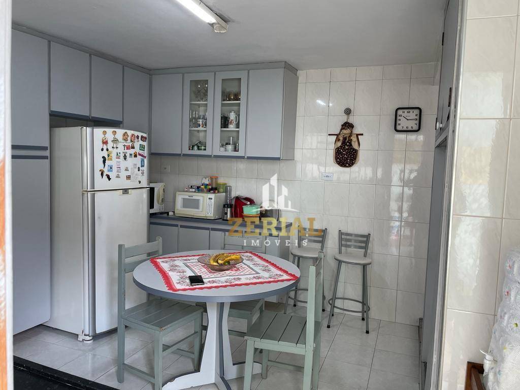 Casa à venda com 2 quartos, 80m² - Foto 16