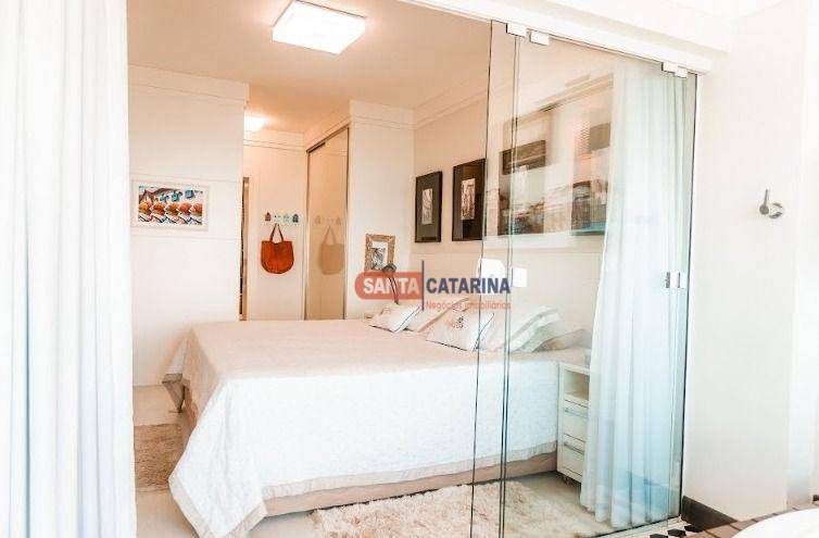 Apartamento para alugar com 3 quartos, 170m² - Foto 66