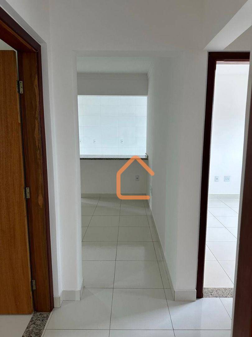 Apartamento à venda com 3 quartos, 110m² - Foto 4