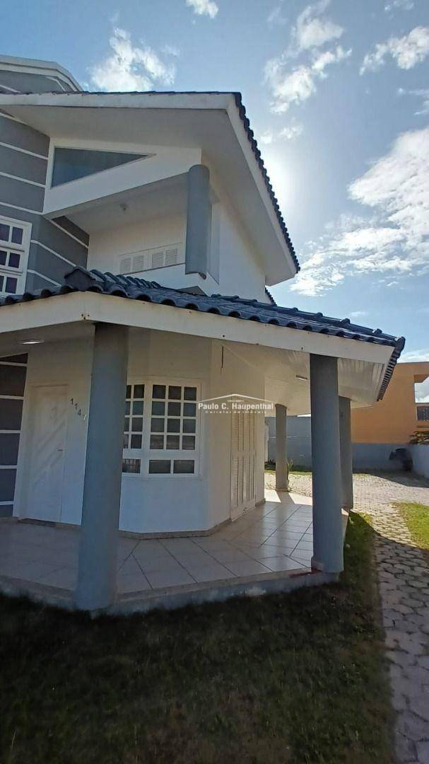 Casa à venda com 4 quartos, 165m² - Foto 2