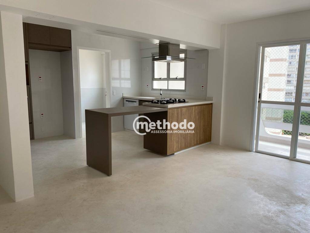 Apartamento à venda com 3 quartos, 126m² - Foto 2