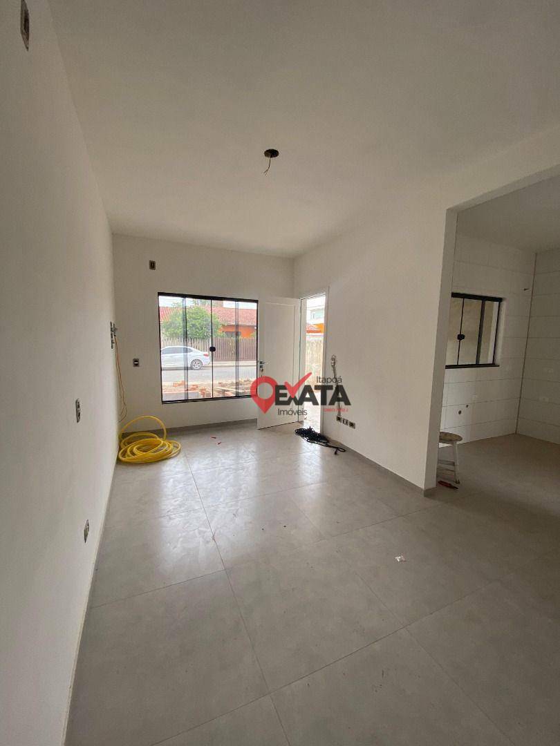 Casa à venda com 3 quartos, 84m² - Foto 16