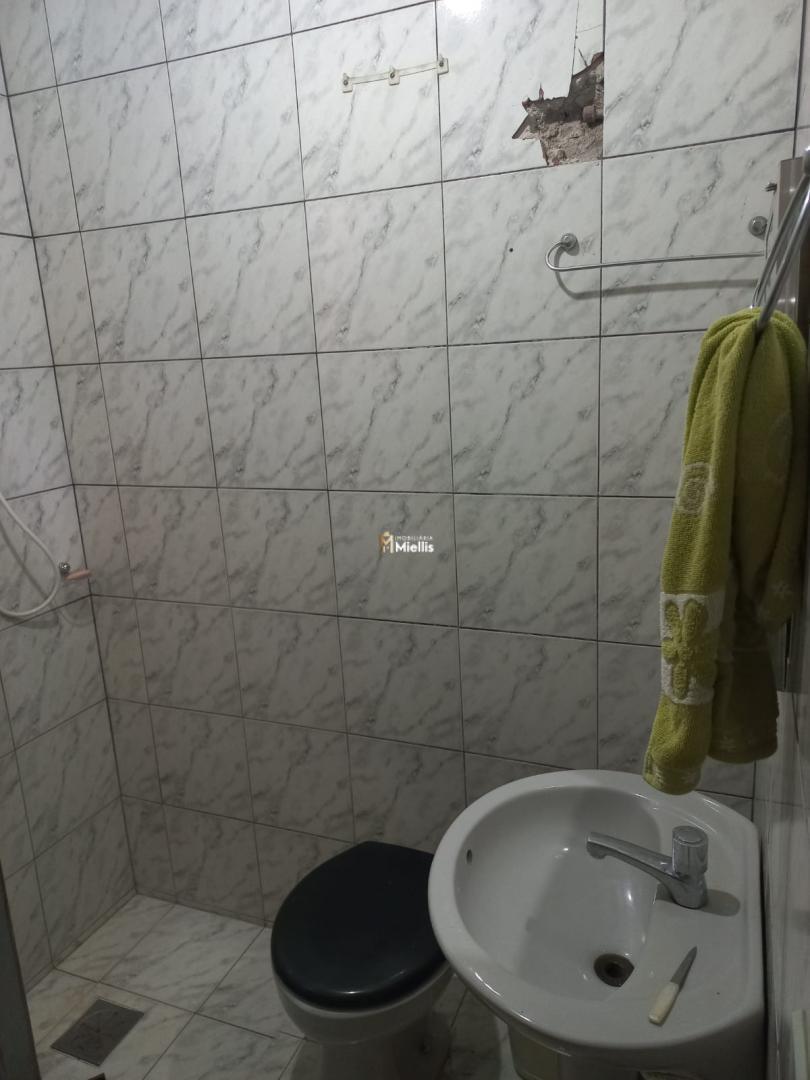 Casa à venda com 3 quartos, 200m² - Foto 15