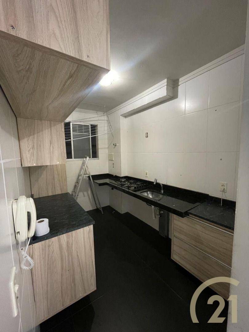 Apartamento para alugar com 2 quartos, 50m² - Foto 10