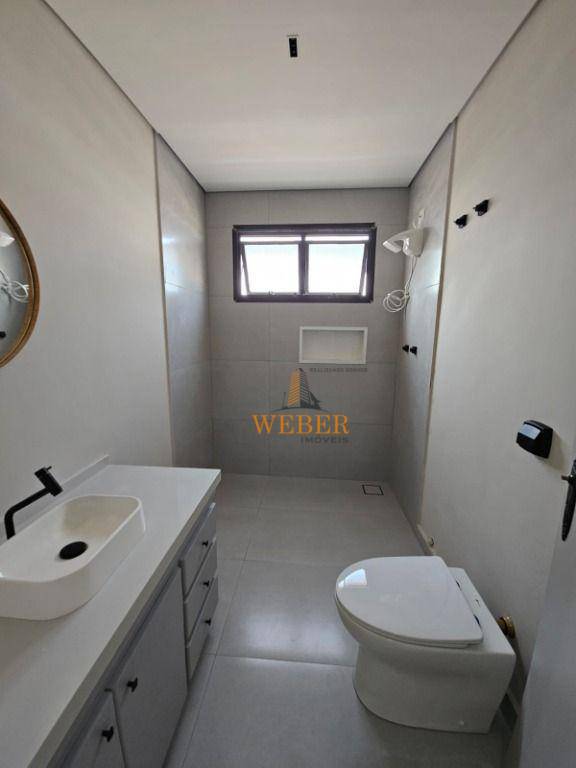 Apartamento à venda com 3 quartos, 180m² - Foto 8