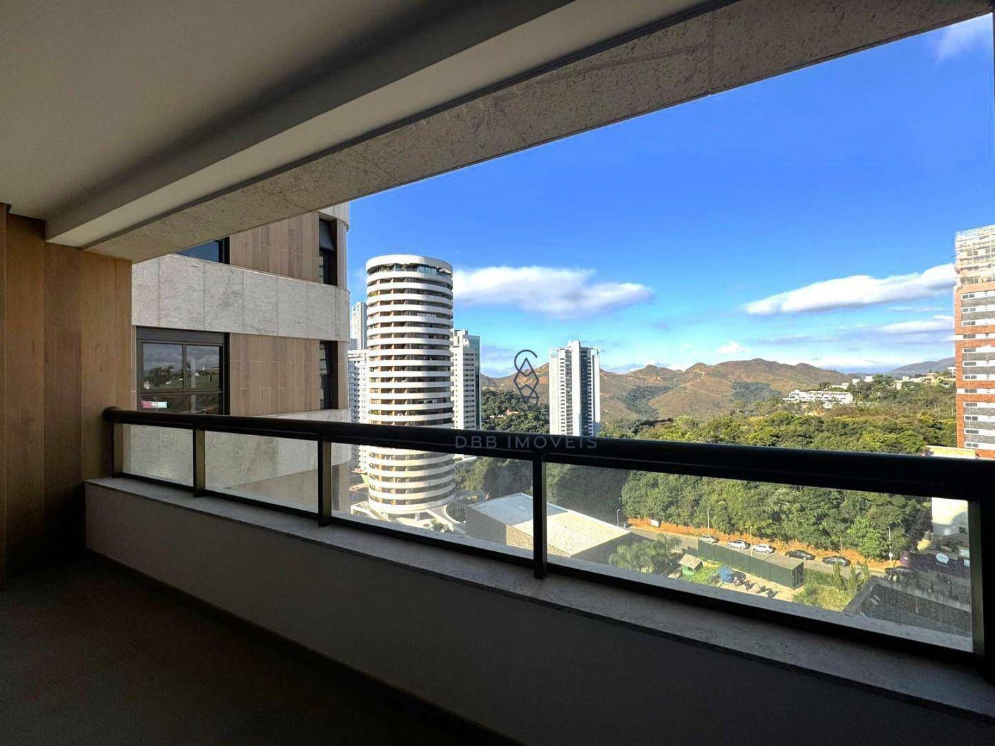 Apartamento à venda com 3 quartos, 114m² - Foto 2
