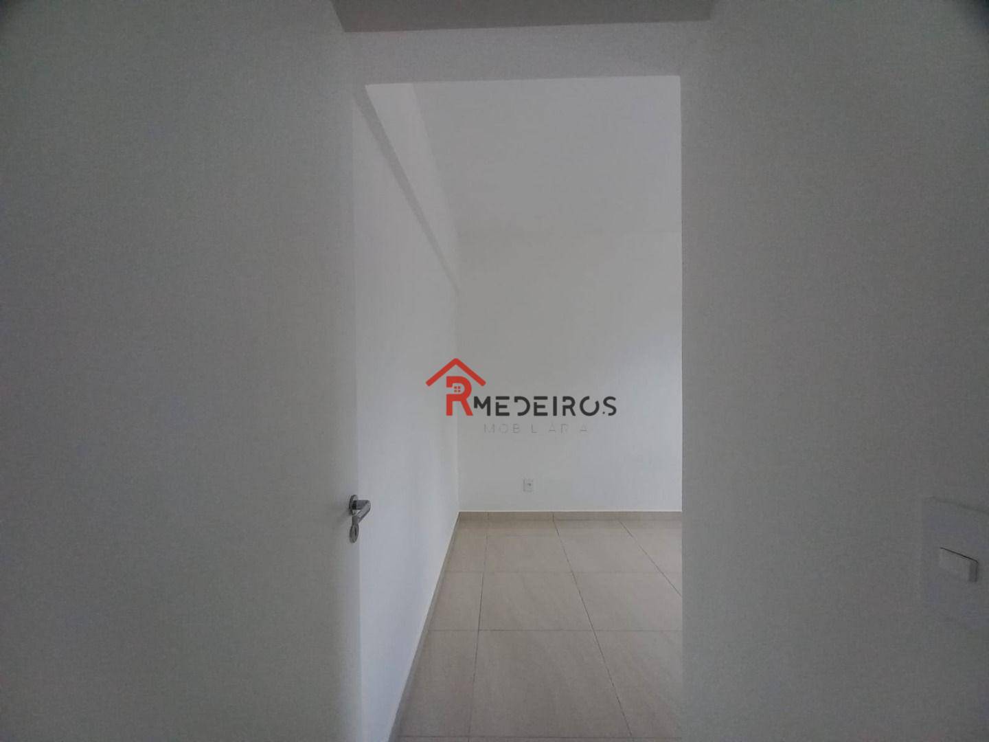 Apartamento à venda com 1 quarto, 49m² - Foto 11