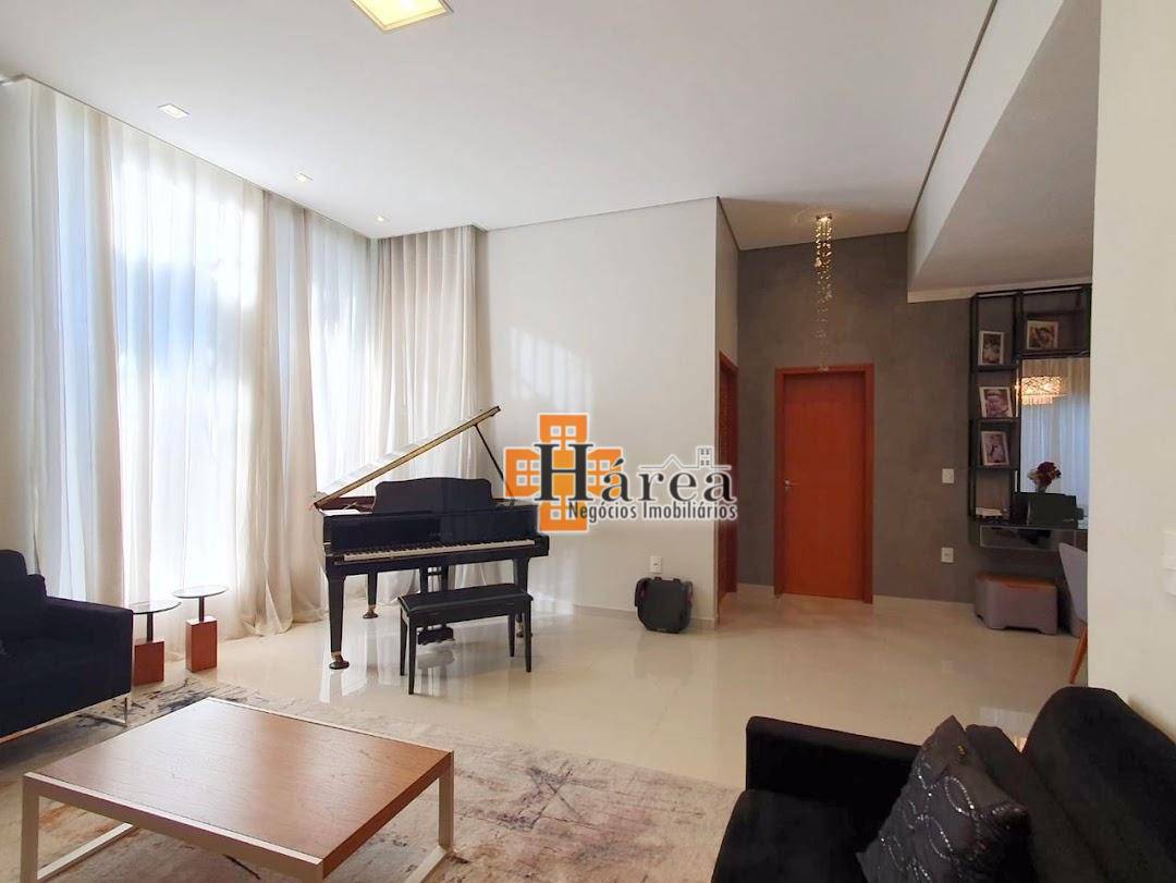 Casa de Condomínio à venda com 3 quartos, 190m² - Foto 2