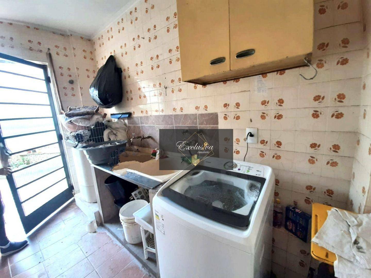 Casa para alugar com 3 quartos, 196m² - Foto 17