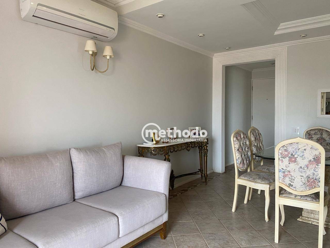 Apartamento à venda com 3 quartos, 75m² - Foto 1