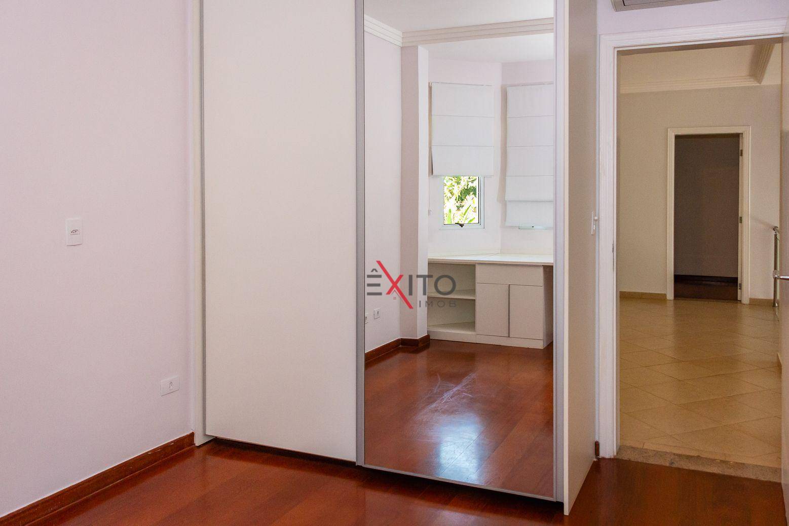 Casa à venda e aluguel com 3 quartos, 400m² - Foto 36